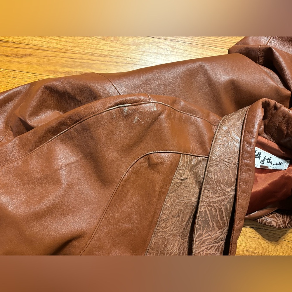 Talk of the Walk Vintage Brown Leather Jacket - Picture 10 of 14